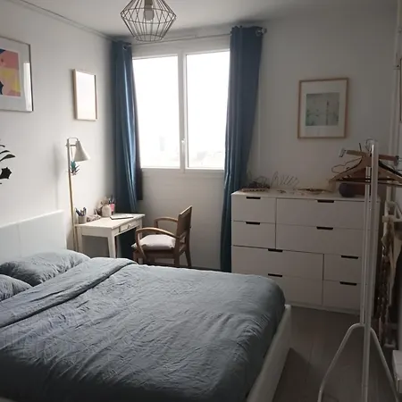 Sunny Flat In