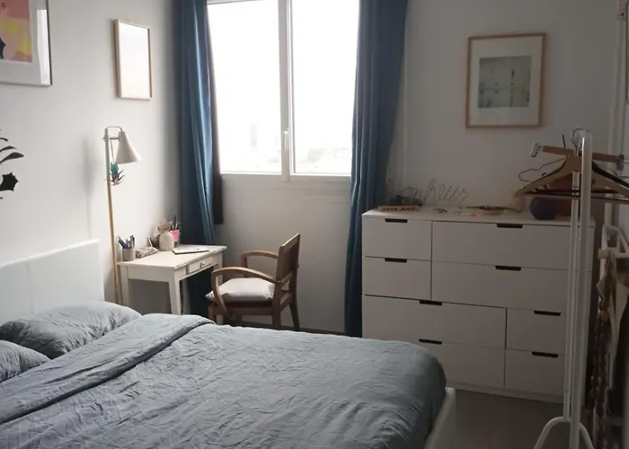 Sunny Flat In