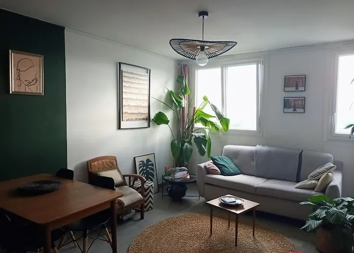 Apartment Sunny Flat In *